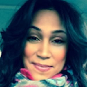 Meet your Posher, Elena oquendo